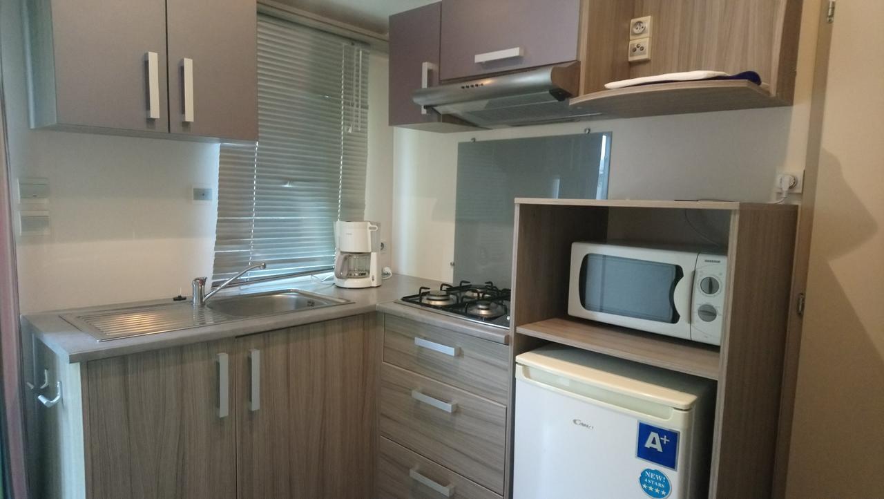 Camping L'Arada Parc Hotel Sonzay Exterior foto